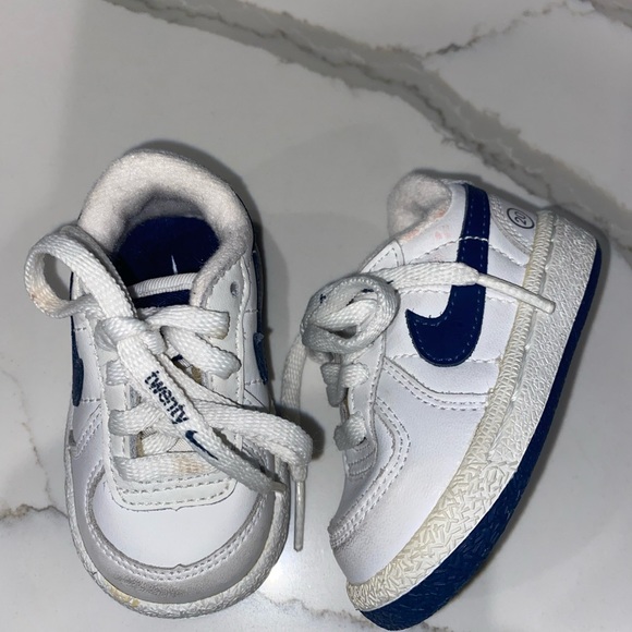 Nike Air Force 1- 2c - Picture 4 of 4